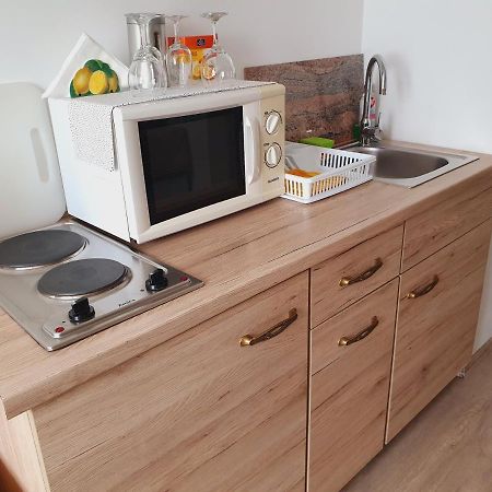 Karmelita Boutique Apartman Šoproň Exteriér fotografie